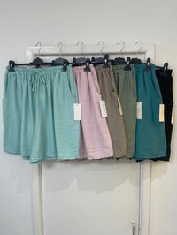 Ladies Shorts 