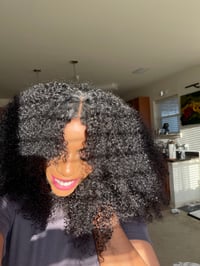 Image 5 of 22 inch KINKY CURLY 4x4 LACE CLOSURE wig WITH BANGS