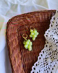 Image 1 of Green Grapes