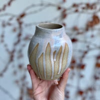 Image 2 of Drippy squish vase 3