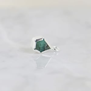 Image of Colombia Emerald pear shape faceted cut silver neckace no.6