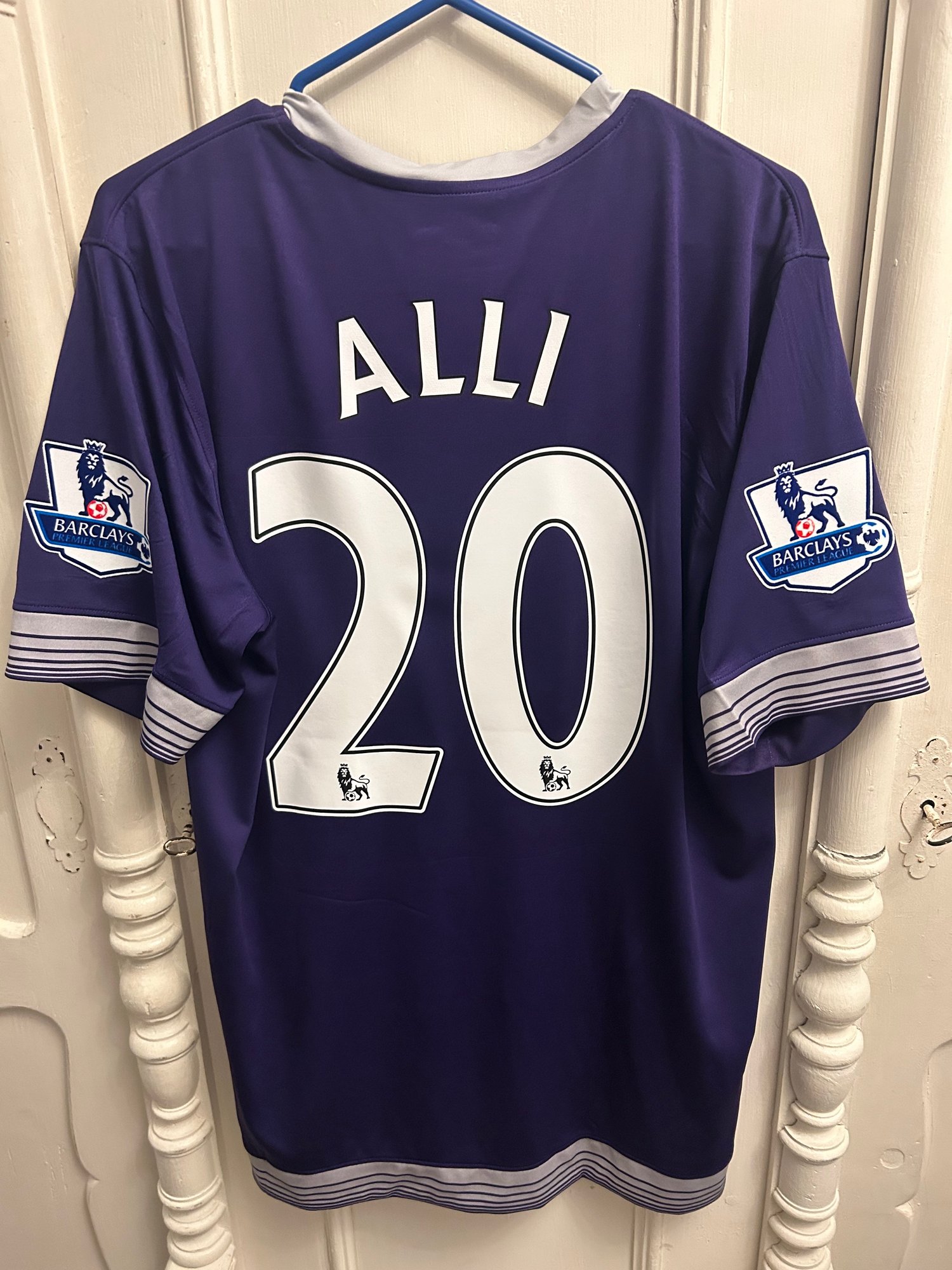 Image of Tottenham Hotspur “ALLI 20” 2015/16 Third Shirt + patches (L)