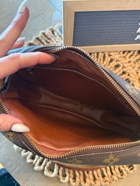 Image 3 of Louis Vuitton Jeune Fille 23