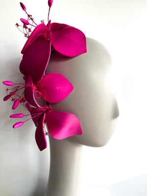 Image of Hot pink flower headpiece #2