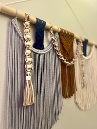 Image 2 of Autumn Wind 🍂 - Macrame Wall Hanging (large)