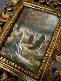 Image 5 of Fantasma entre tumbas
