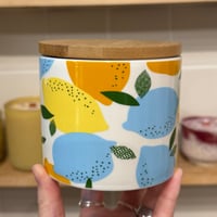 Image 1 of poppyseed lemon scented candle