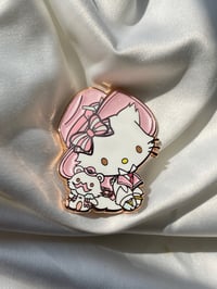 Image 2 of Ashe x Sanrio  in hand