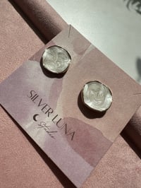 Image 5 of Circle earrings 圆形耳钉