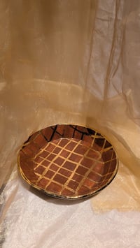 Image 1 of Brown and Gold Lustre Gingham Serving Plate