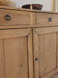 Image 2 of LE BUFFET EN CHÊNE 