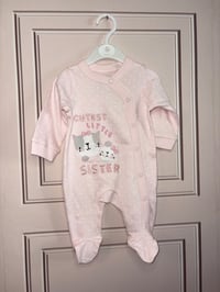 Little sister baby grow 