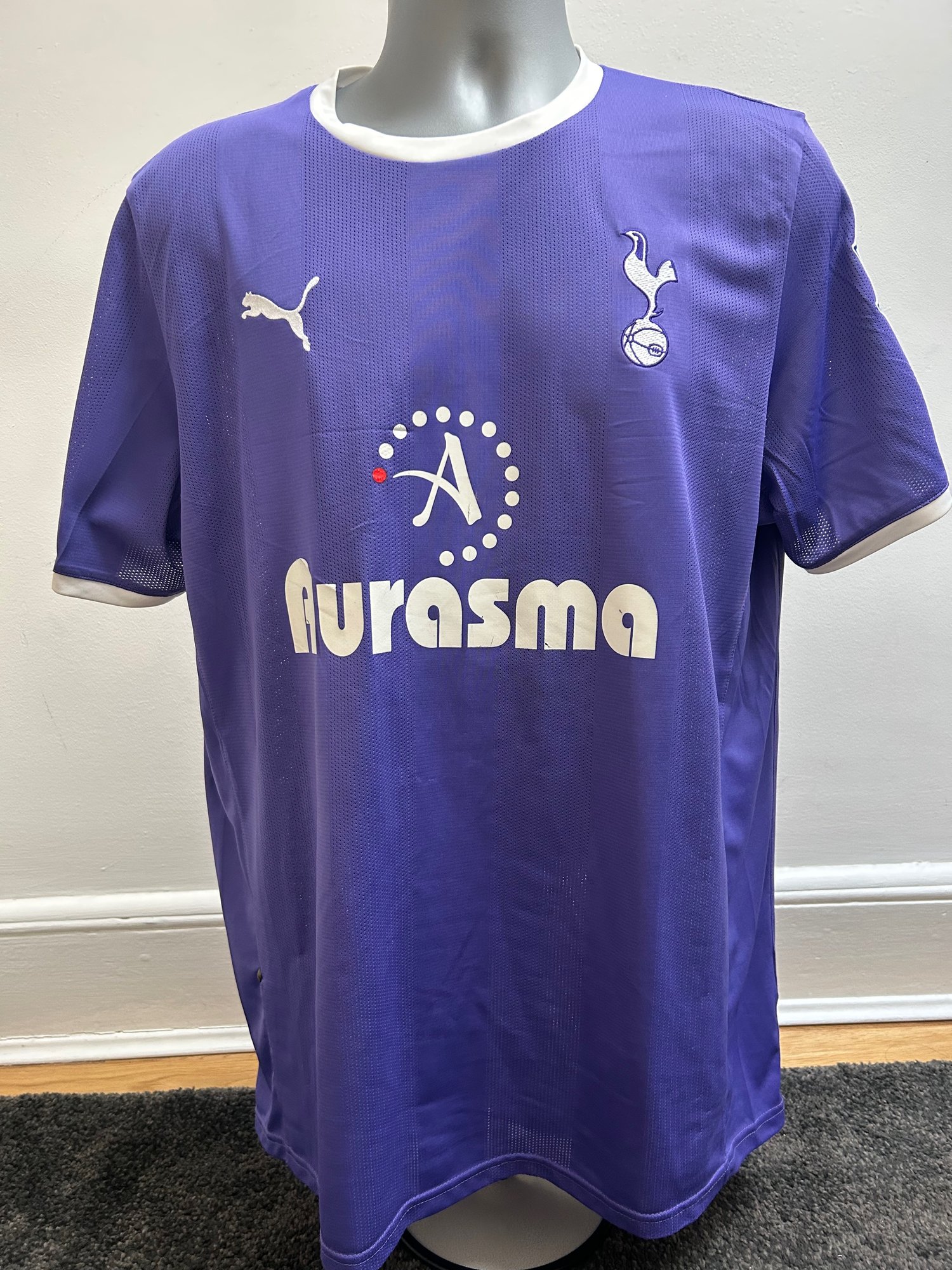 Image of Tottenham Hotspur “VAN DER VAART 11” 2011/12 Away Shirt + PL patches (L)