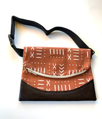 Image 3 of Fanny Pack Designs By IvoryB Brown Mudcloth 