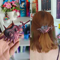 Image 1 of Horquilla Majoras mask Zelda rojo/negro 