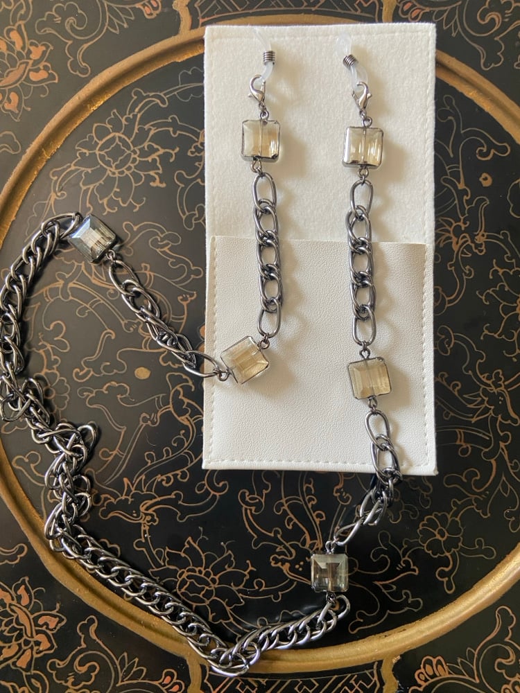 Image of champagne crystal