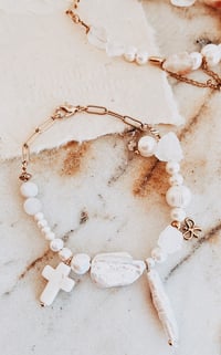 Pearl & crystal bracelet 