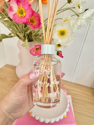 Image of Daisy + Bow Reed Diffusers 