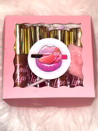 Image 1 of Kiss the Season Holiday Box 