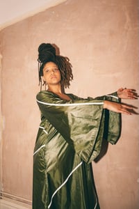 Image 3 of The Maxine