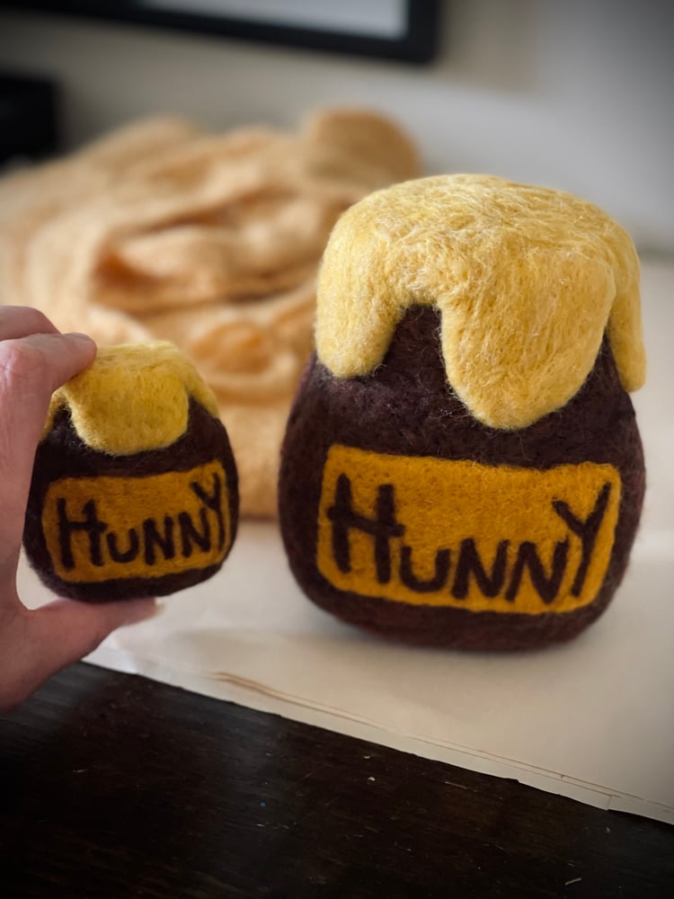Image of Felted Hunny pot 