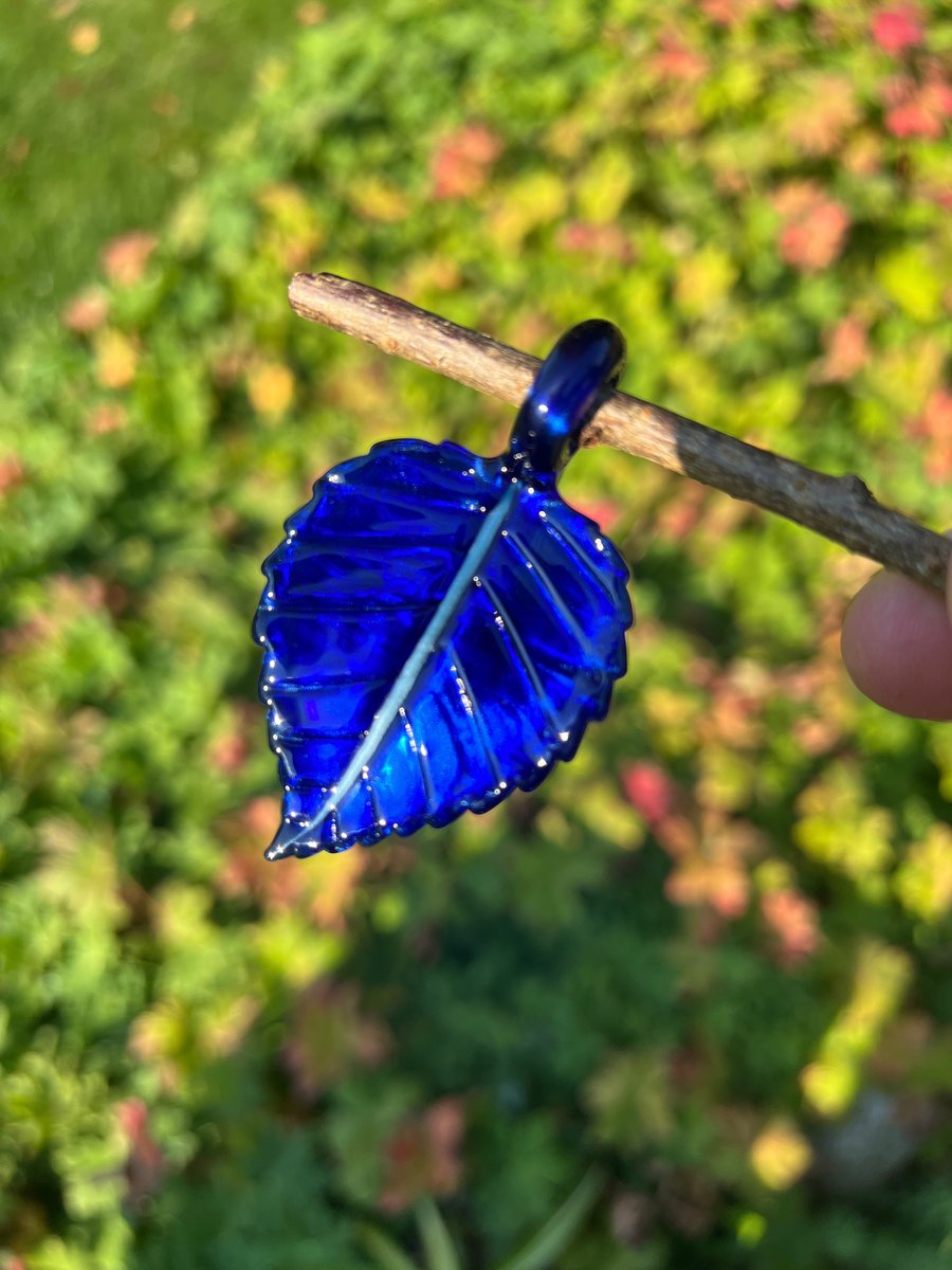 Image of Blue Sparkle Leaf Pendant