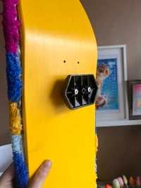 Image 5 of Skate tufté