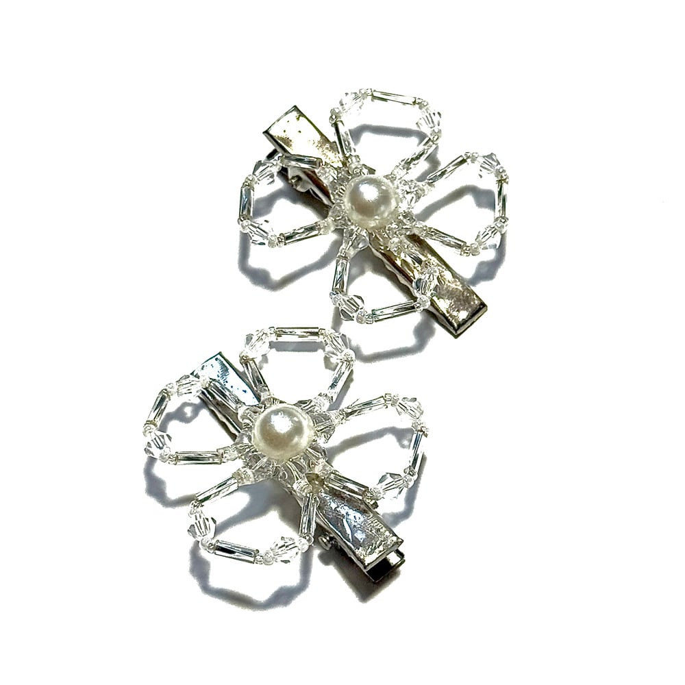 Image of Clear Clover Clips