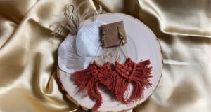 Image of Teardrop Macramé Earrings: Auburn