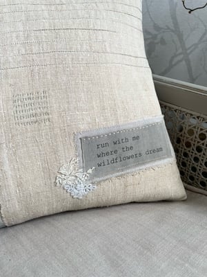 Image of Wildflower Cushion