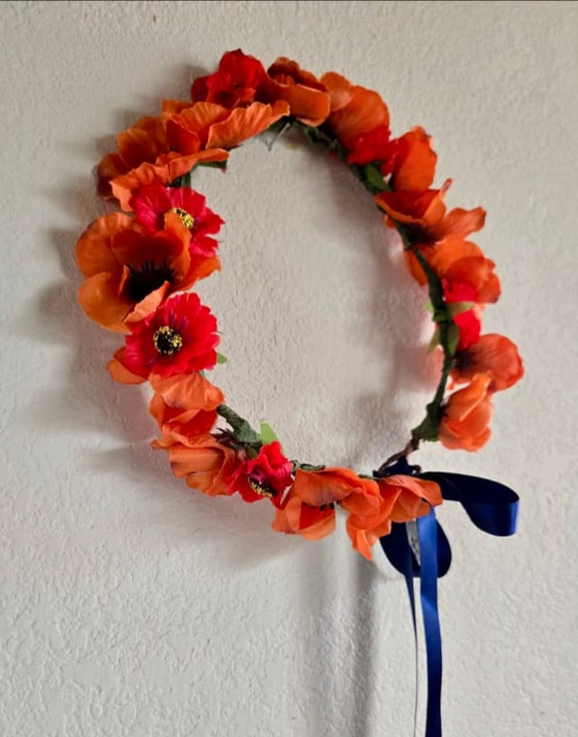 Image of Poppy Crown with Satin Ribbon - Bay FC fan inspired