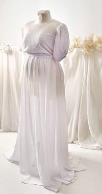 Image 3 of White dress for photoshoots | Millie | size M | chiffon