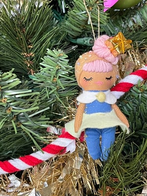 Image of Classic Ornament Pixie