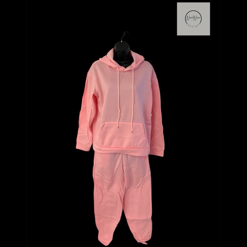 Image of KEEPING IT COZY (LIGHT PINK)