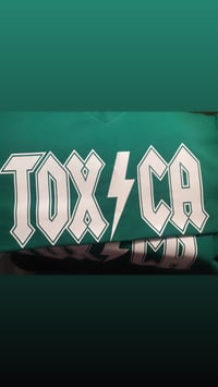 Toxica  V-neck 