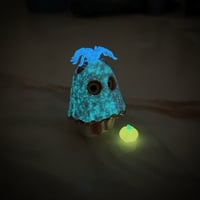 Image 11 of Glow in dark ghost mask, pumpkin, and spider flame point siamese cat ceramic figurine 