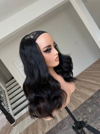 Image 1 of Refurbished wig 10