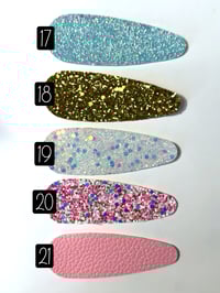 Image 3 of 3 inch Individual Snap Clips