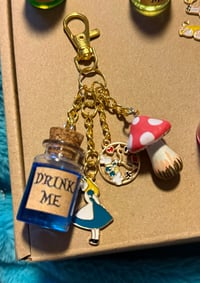 Image 2 of Alice in Wonderland Trinkets