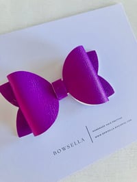 purple bow 