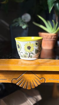 Image 5 of Sunflower mug 07