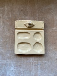 Image 1 of Paint palette #11