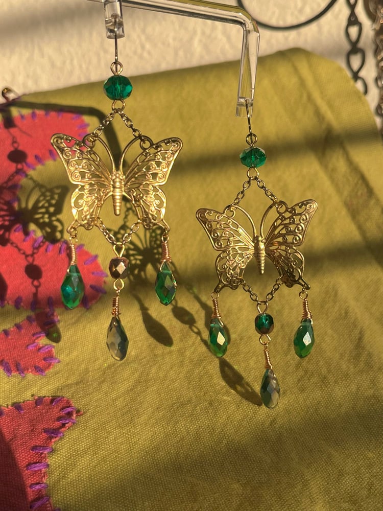 Image of esmeralda paru paro