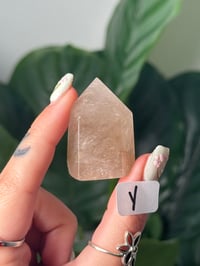Image 5 of MINI RUTILE IN QUARTZ TOWERS U-Y