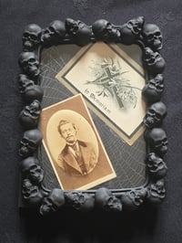Image 2 of Mori Collection - Memorial Card and photo card 1800s - real preserved spider web a