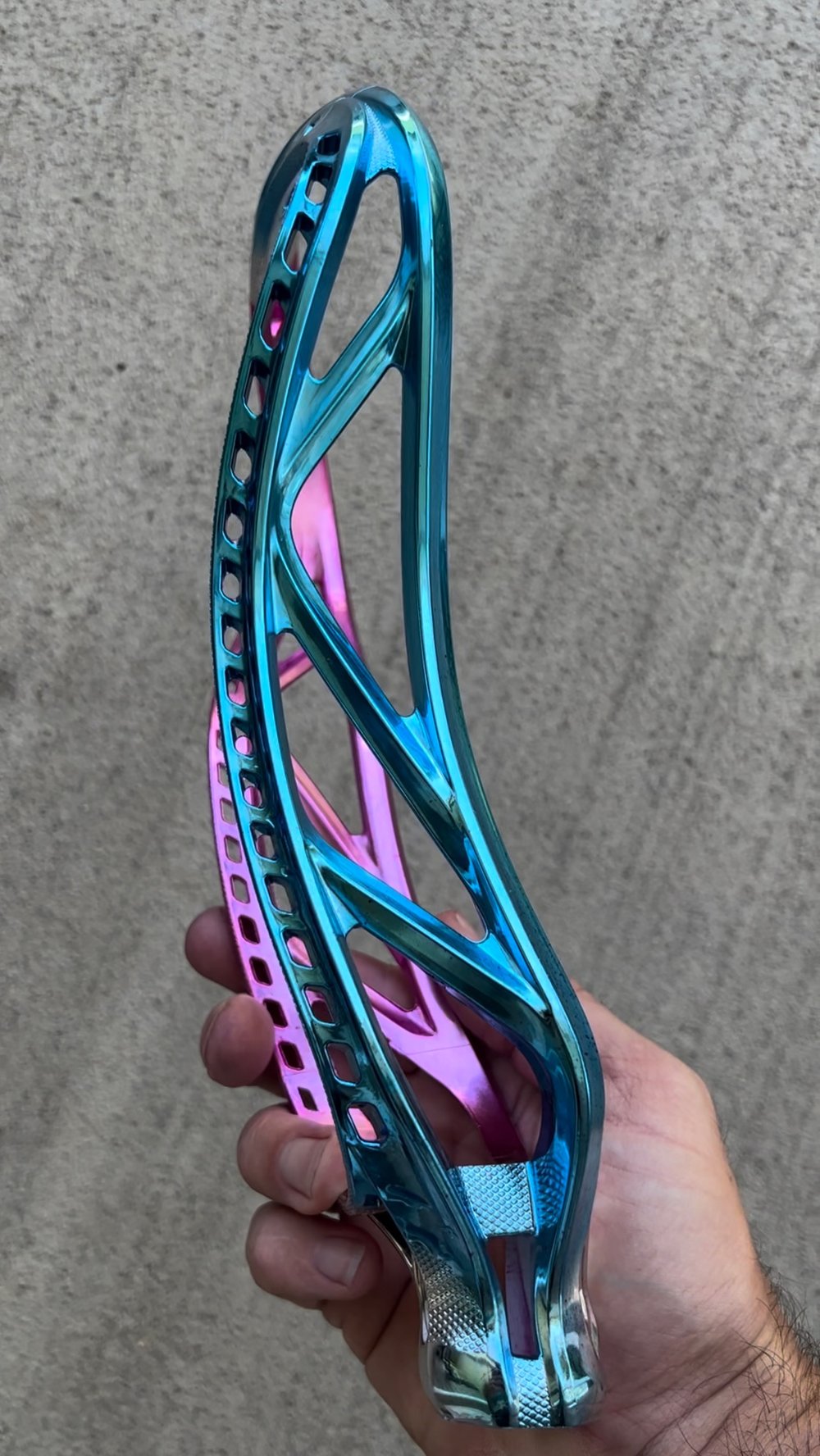 Chromed offensive head unstrung