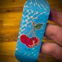 Image 2 of MAKE MY GRAPHIC A ‘HOLOGRAPHIC’!
