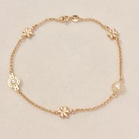 Image 1 of Pearly Daisy Anklet 