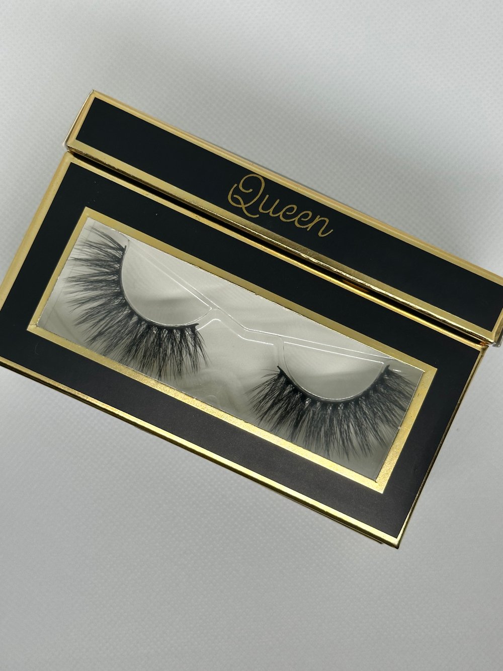 Image of Queen Faux Mink Eyelashes