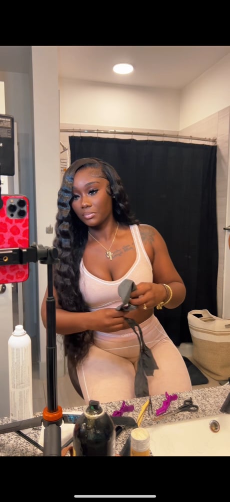 Image of 13x6 28 inch loose wave frontal 